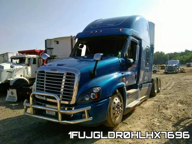 1FUJGLDR0HLHX7696_2.webp