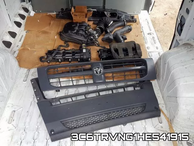 3C6TRVNG1HE541915_9.webp