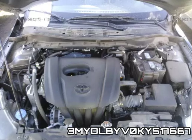 3MYDLBYV0KY517667_10.webp