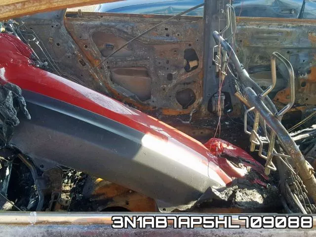 3N1AB7AP5HL709088