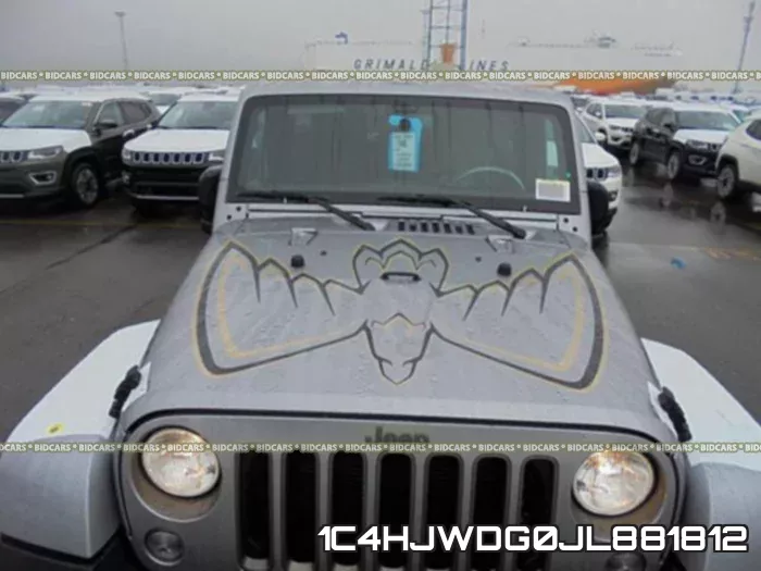 1C4HJWDG0JL881812_2.webp