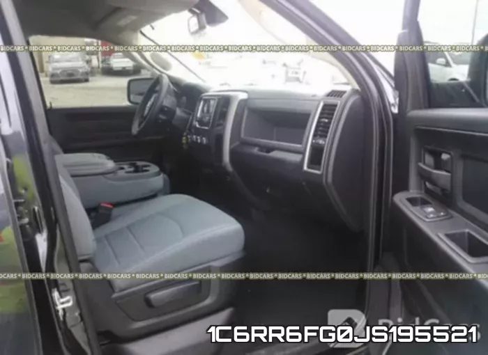 1C6RR6FG0JS195521_5.webp