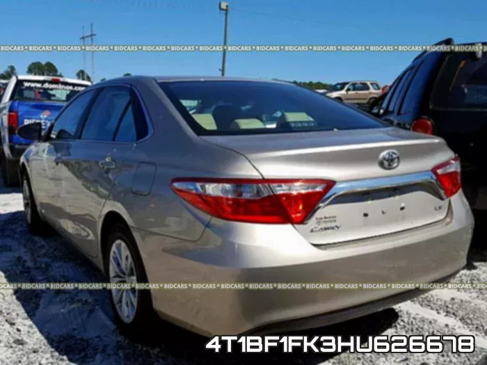 4T1BF1FK3HU626678_3.webp