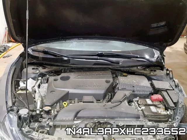1N4AL3APXHC233652_7.webp