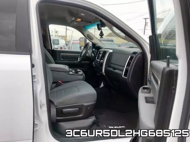 3C6UR5DL2HG685125_5.webp