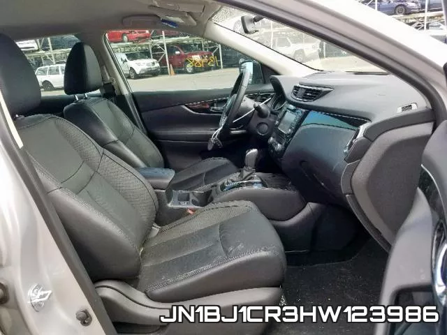 JN1BJ1CR3HW123986_5.webp