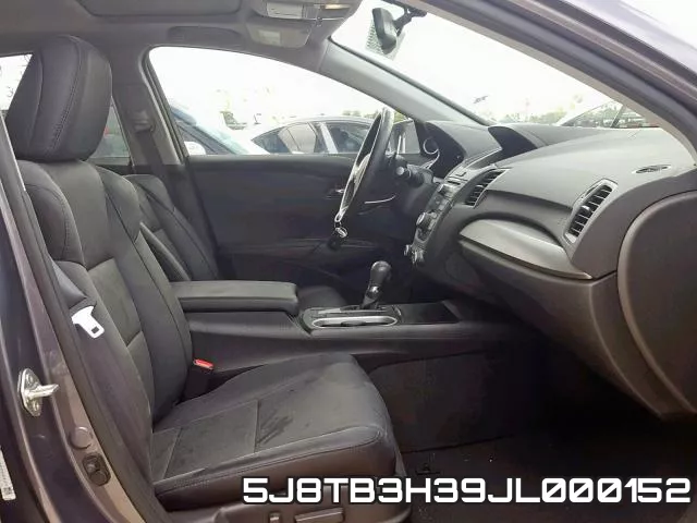 5J8TB3H39JL000152_5.webp
