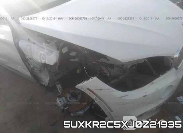 5UXKR2C5XJ0Z21935_6.webp
