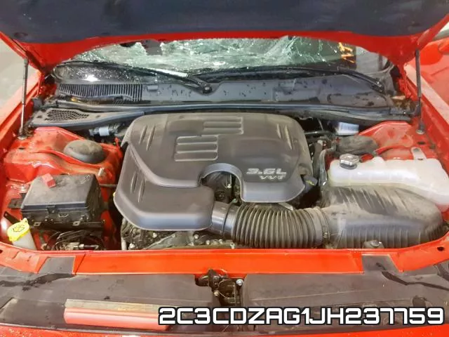 2C3CDZAG1JH237759_7.webp