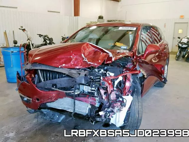 LRBFXBSA5JD023998