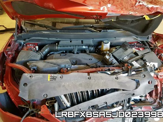 LRBFXBSA5JD023998_7.webp