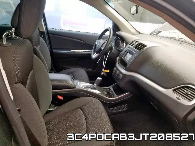3C4PDCAB3JT208527_5.webp