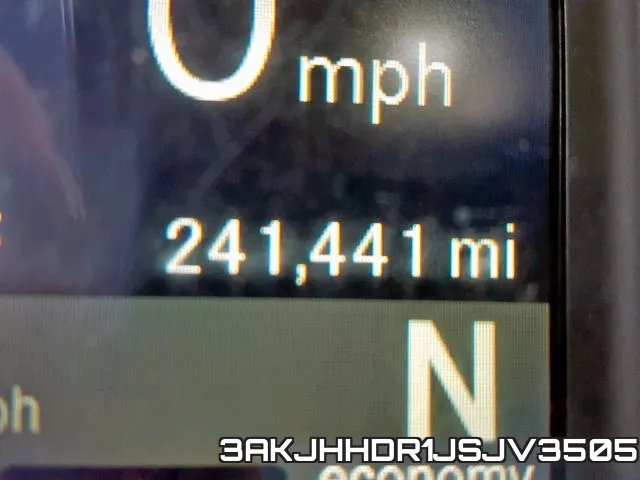 3AKJHHDR1JSJV3505_8.webp