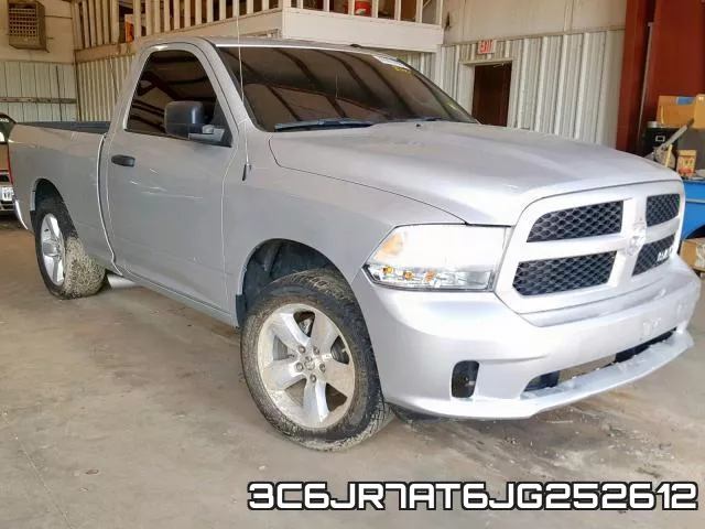 3C6JR7AT6JG252612_1.webp