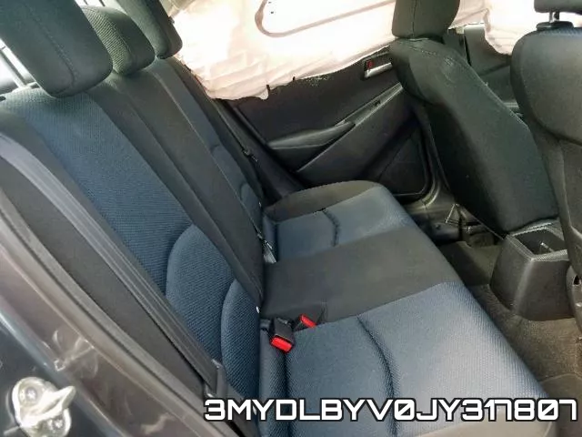 3MYDLBYV0JY317807_6.webp