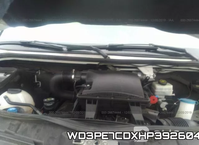 WD3PE7CDXHP392604
