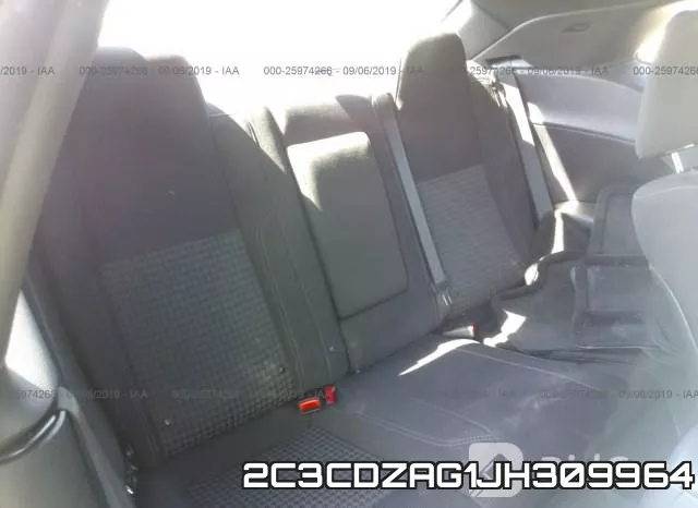 2C3CDZAG1JH309964_8.webp