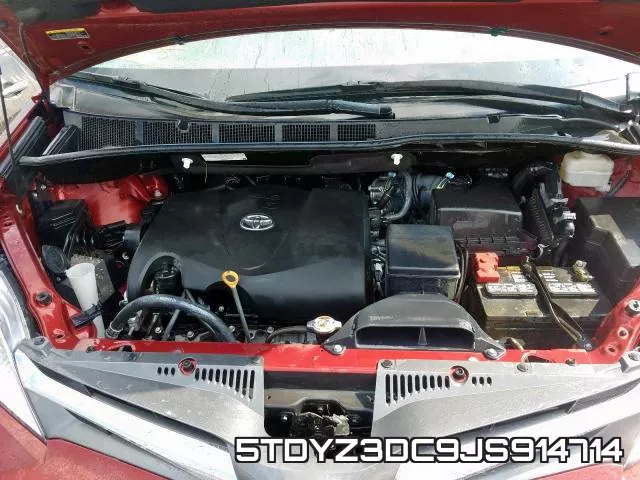 5TDYZ3DC9JS914714_7.webp
