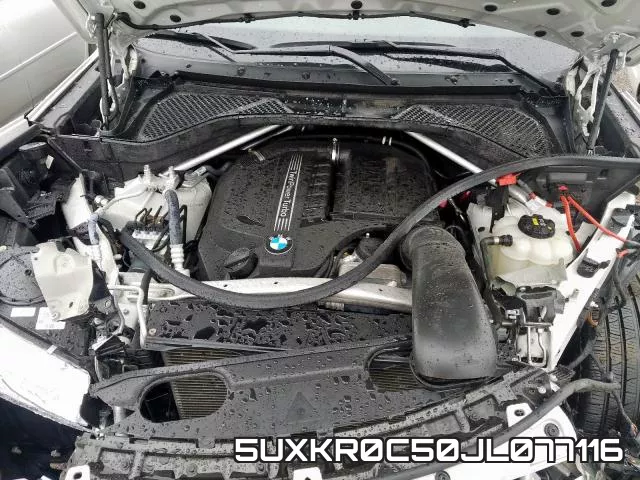 5UXKR0C50JL077116_7.webp