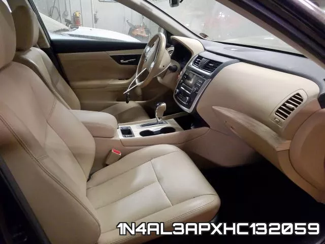 1N4AL3APXHC132059_5.webp