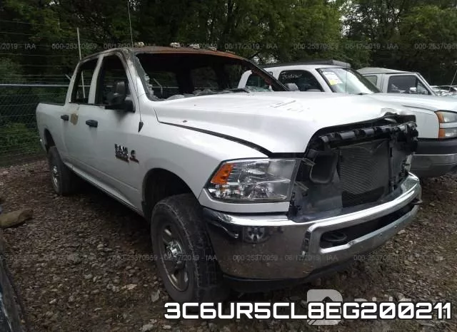 3C6UR5CL8EG200211