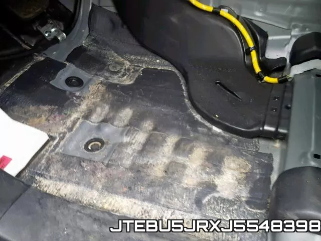 JTEBU5JRXJ5548398_9.webp