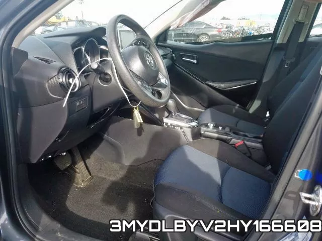 3MYDLBYV2HY166608_5.webp