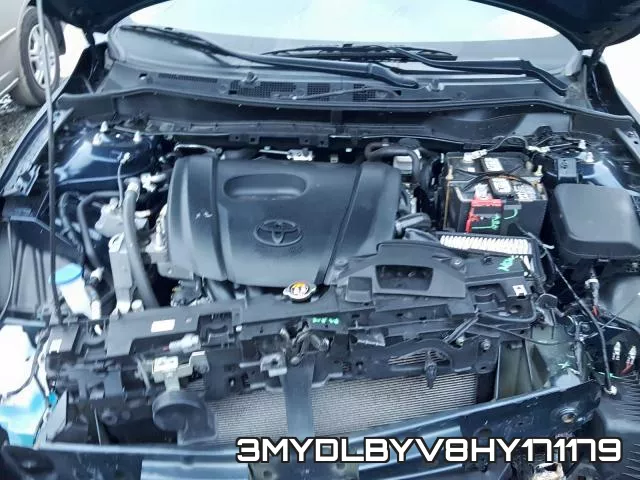 3MYDLBYV8HY171179_7.webp