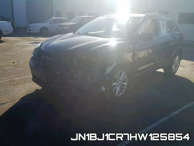 JN1BJ1CR7HW125854_2.webp