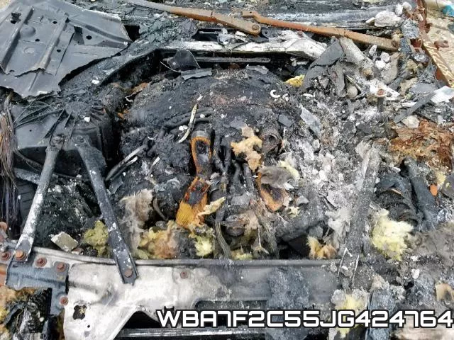 WBA7F2C55JG424764_7.webp