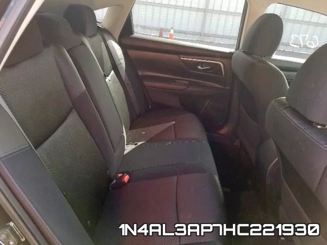 1N4AL3AP7HC221930_6.webp