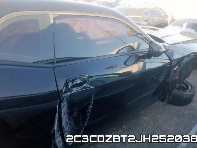 2C3CDZBT2JH252038_5.webp