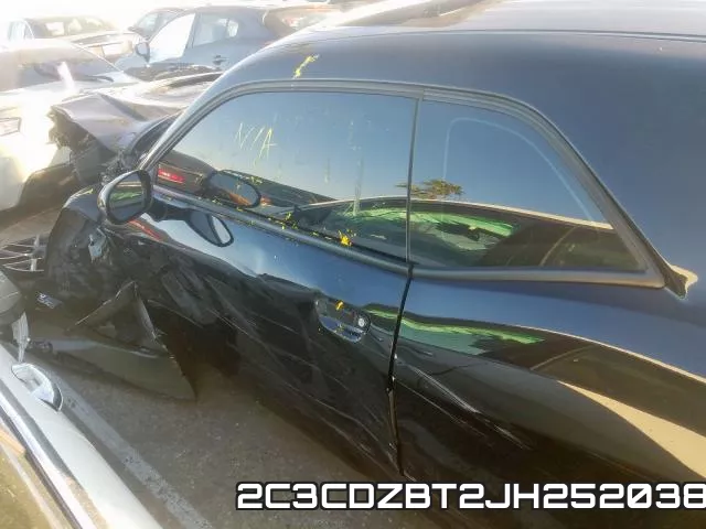 2C3CDZBT2JH252038_6.webp