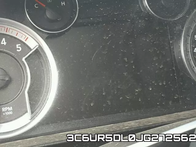 3C6UR5DL0JG272562_8.webp