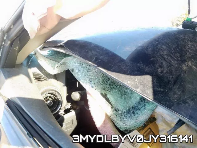 3MYDLBYV0JY316141_8.webp