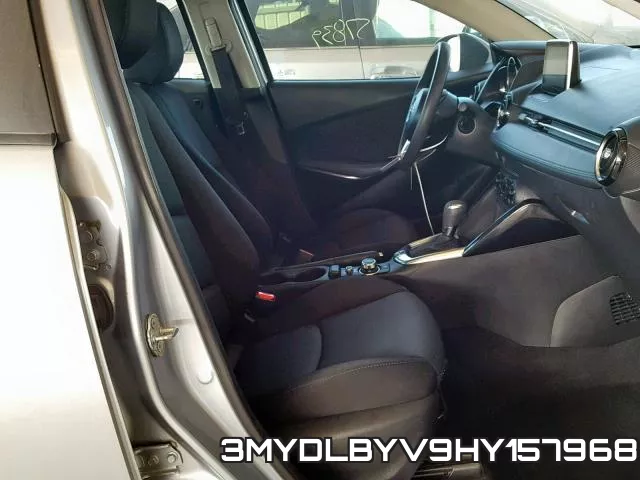 3MYDLBYV9HY157968_5.webp