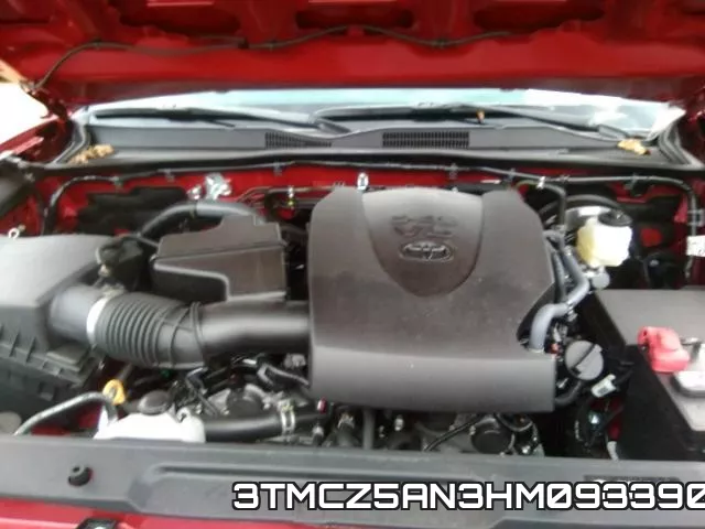 3TMCZ5AN3HM093390_7.webp