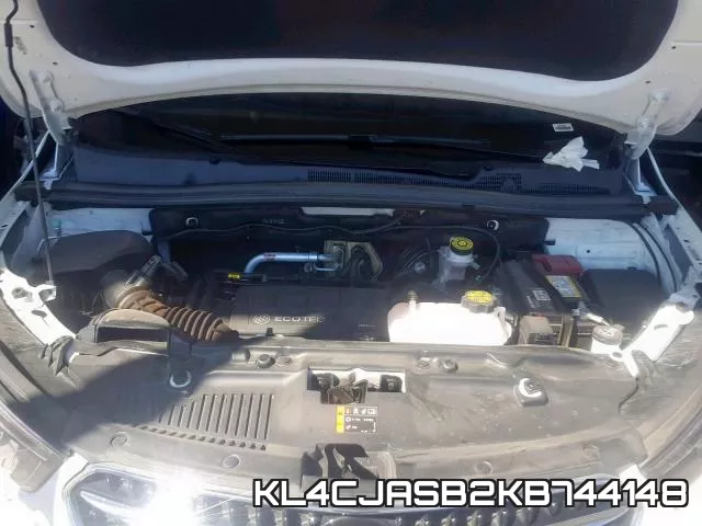 KL4CJASB2KB744148_7.webp