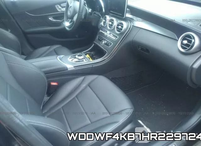 WDDWF4KB7HR229724_5.webp