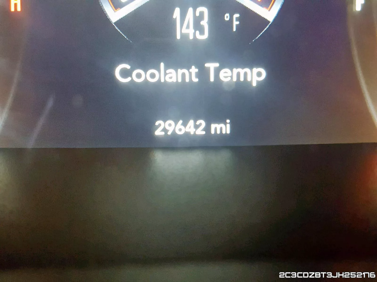 2C3CDZBT3JH252176_8.webp