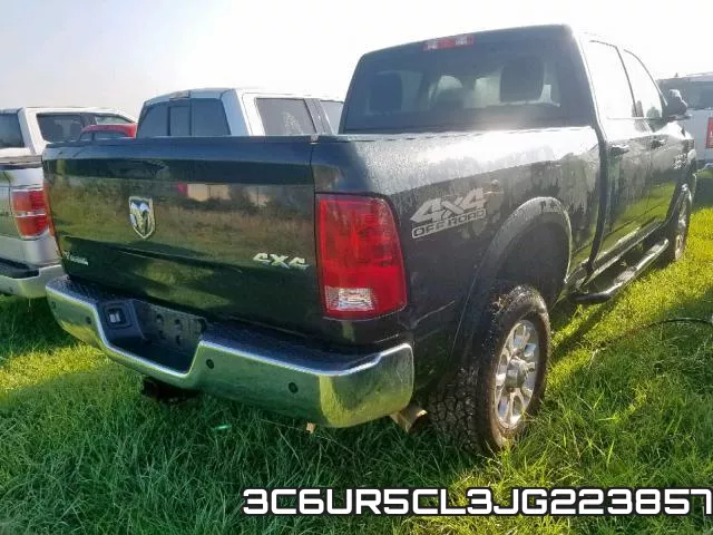 3C6UR5CL3JG223857_4.webp