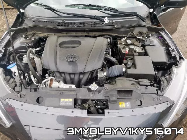 3MYDLBYV1KY516074_7.webp