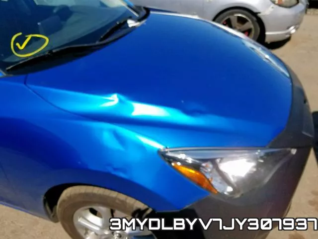 3MYDLBYV7JY307937_9.webp