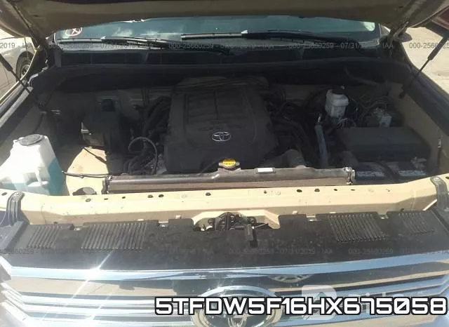 5TFDW5F16HX675058_10.webp