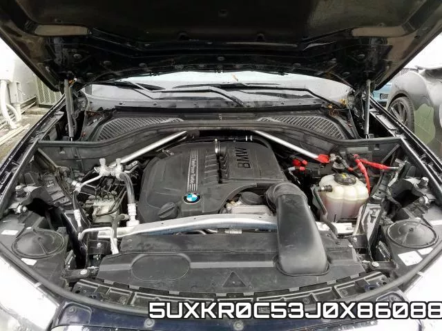 5UXKR0C53J0X86088_7.webp