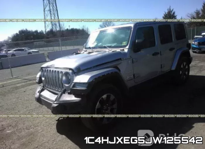 1C4HJXEG5JW125542_2.webp