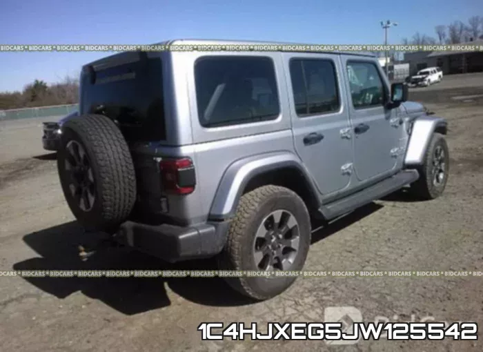 1C4HJXEG5JW125542_4.webp