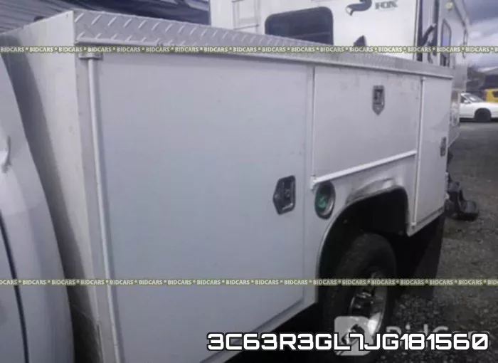 3C63R3GL7JG181560_7.webp
