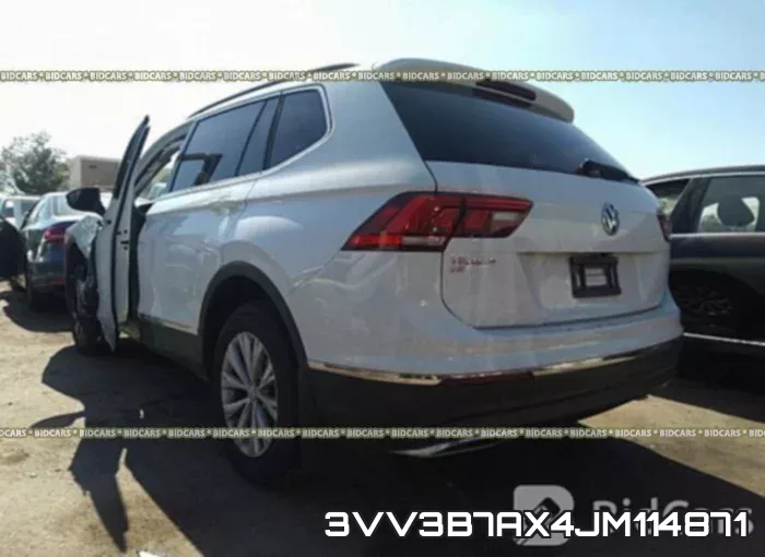 3VV3B7AX4JM114871_3.webp