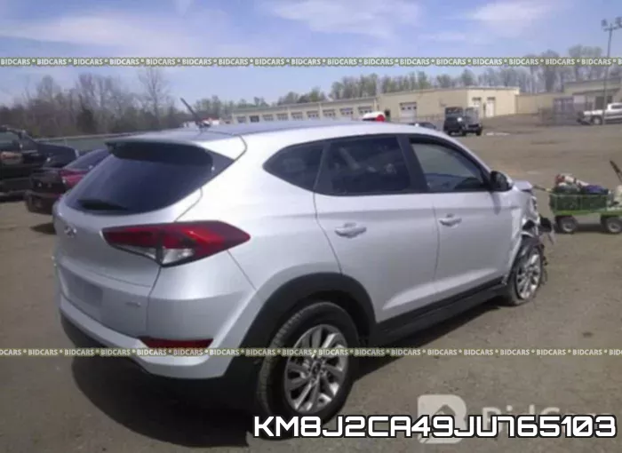KM8J2CA49JU765103_4.webp